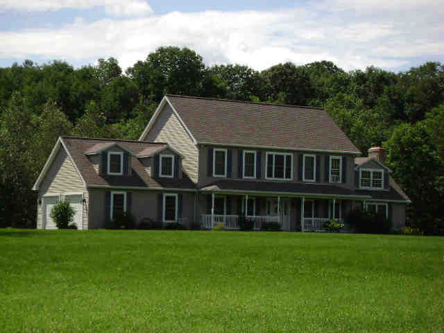 Building photograph for 79 CARMEL HILL RD N